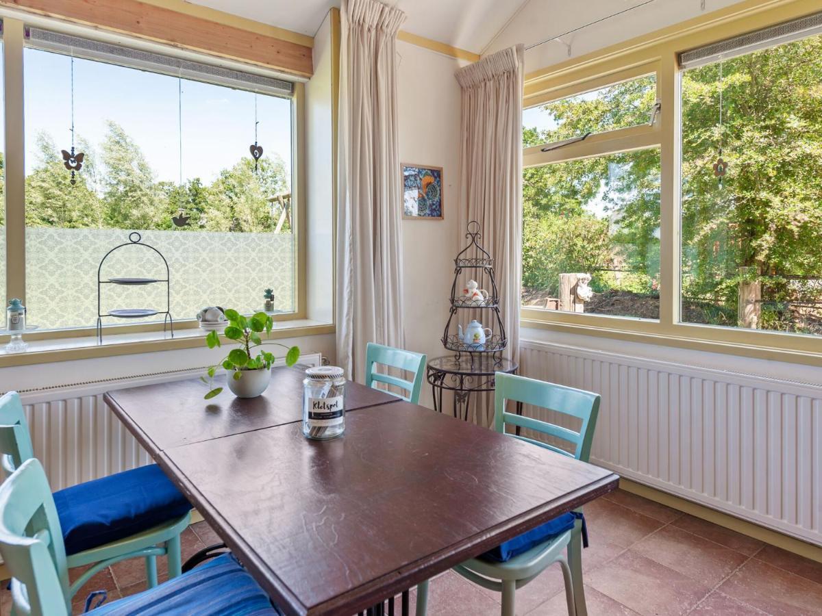Enticing Holiday Home In Eastermar Near Burgumer Mar Lake Hoogzand Εξωτερικό φωτογραφία