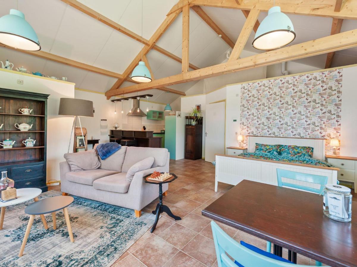 Enticing Holiday Home In Eastermar Near Burgumer Mar Lake Hoogzand Εξωτερικό φωτογραφία