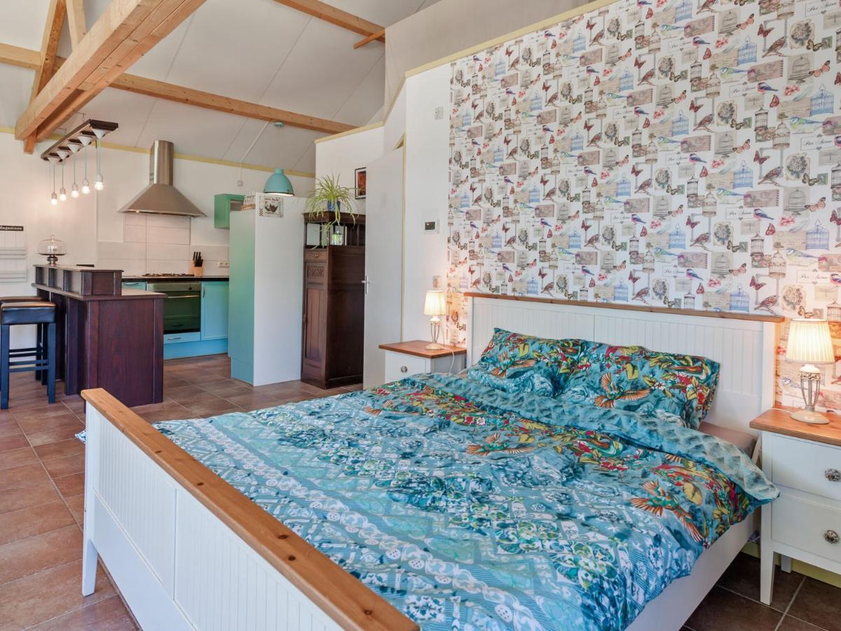 Enticing Holiday Home In Eastermar Near Burgumer Mar Lake Hoogzand Εξωτερικό φωτογραφία
